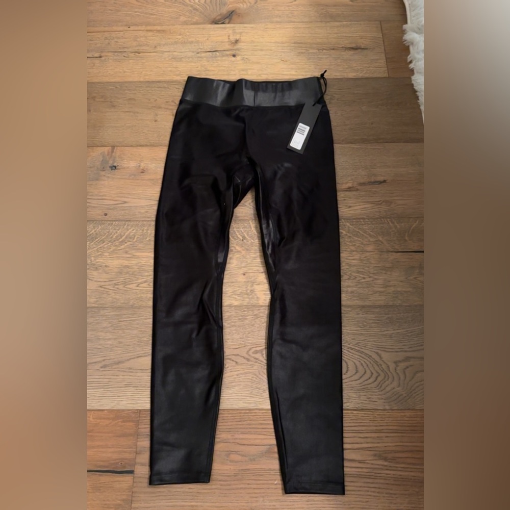 noli yoga leggings